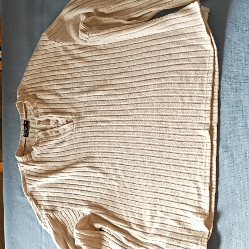 LoveBug Boutique Beige Ribbed Knit - Picture 5 of 11